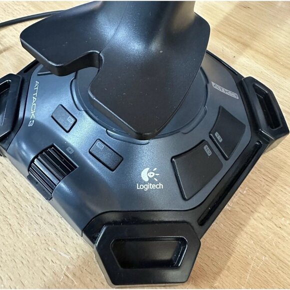 Logitech Attack 3 Gaming Joystick PC USB ATK3 Flight Stick Simulator L21 - Picture 3 of 6